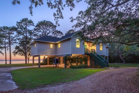 Photo of 79 S Bay Shore Dr, Eastpoint, FL 32328 (MLS # 328376)