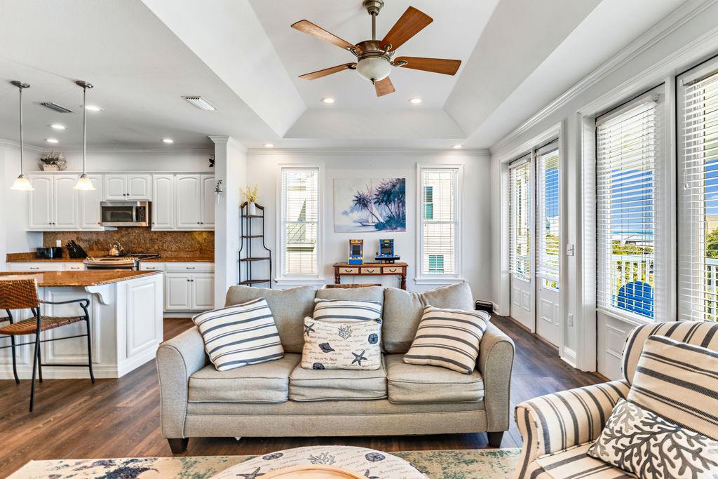 St. George Island, Florida 32328, United States, 5 Bedrooms Bedrooms, ,5 BathroomsBathrooms,Residential,Active,70481