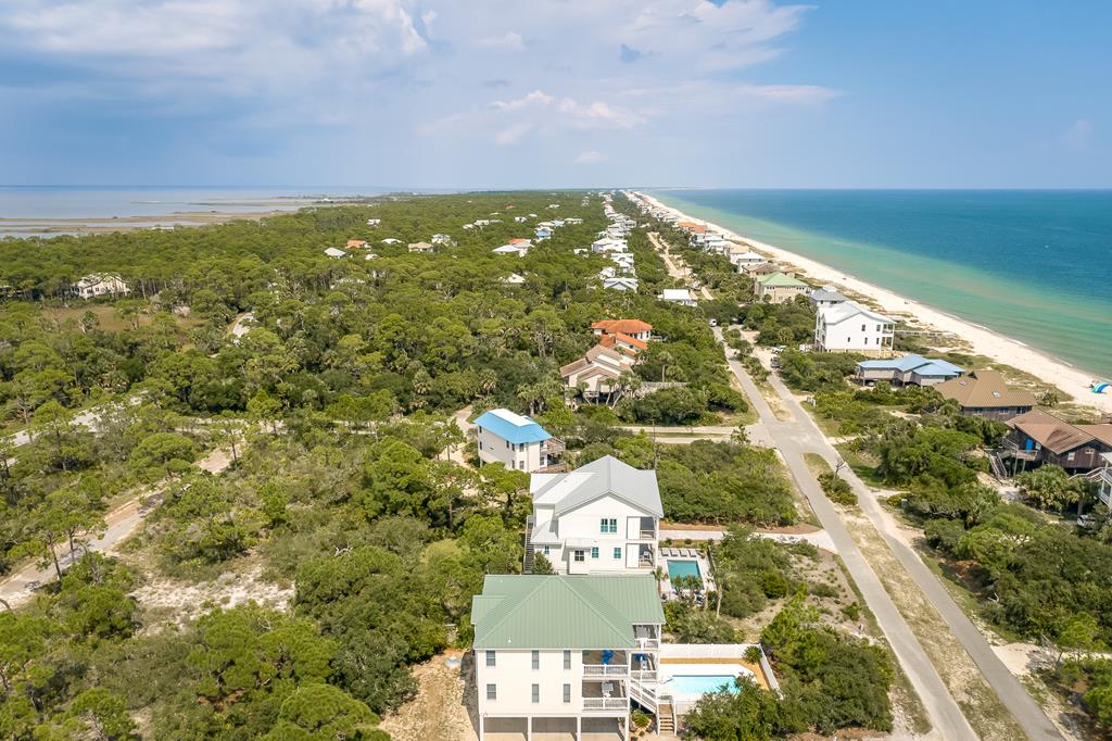 St. George Island, Florida 32328, United States, 5 Bedrooms Bedrooms, ,5 BathroomsBathrooms,Residential,Active,70481