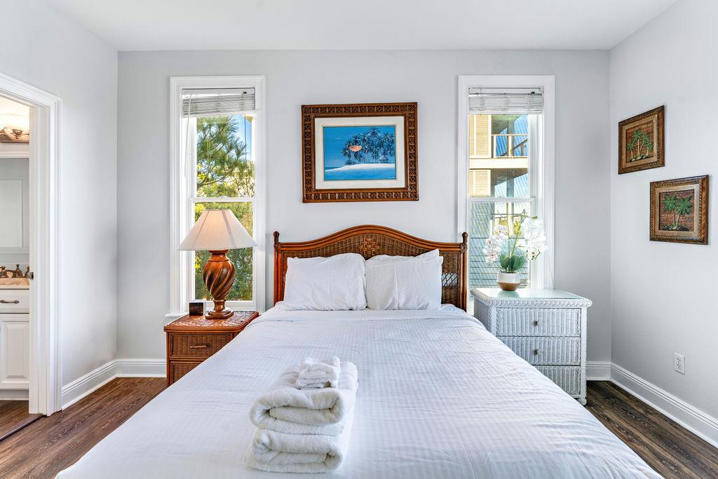 St. George Island, Florida 32328, United States, 5 Bedrooms Bedrooms, ,5 BathroomsBathrooms,Residential,Active,70481