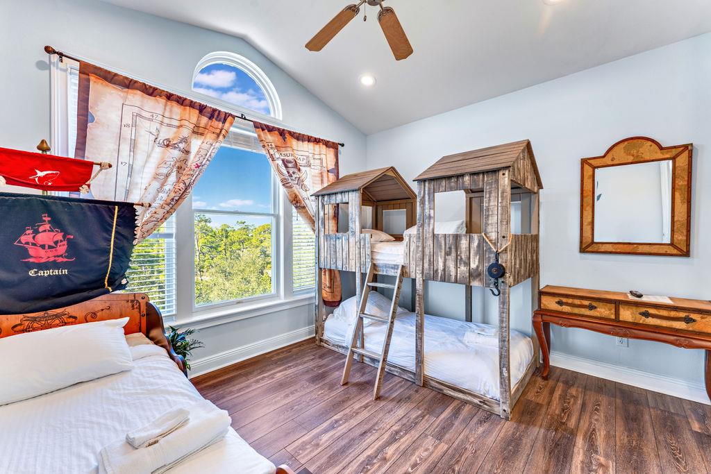 St. George Island, Florida 32328, United States, 5 Bedrooms Bedrooms, ,5 BathroomsBathrooms,Residential,Active,70481