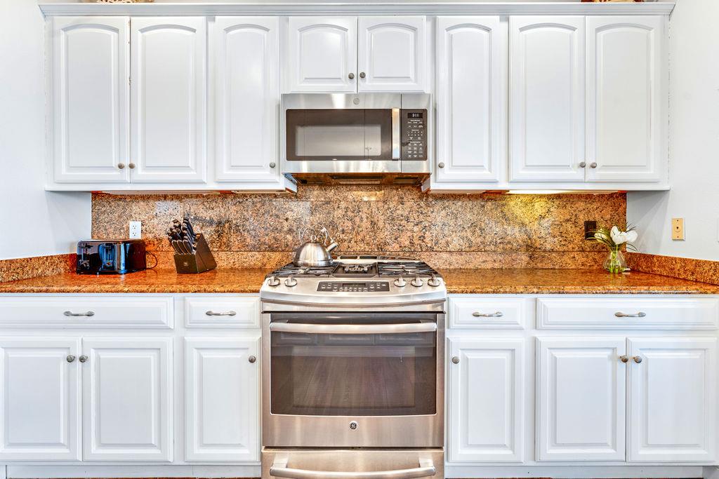 St. George Island, Florida 32328, United States, 5 Bedrooms Bedrooms, ,5 BathroomsBathrooms,Residential,Active,70481