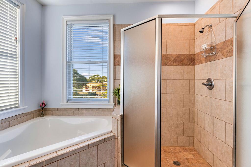 St. George Island, Florida 32328, United States, 5 Bedrooms Bedrooms, ,5 BathroomsBathrooms,Residential,Active,70481