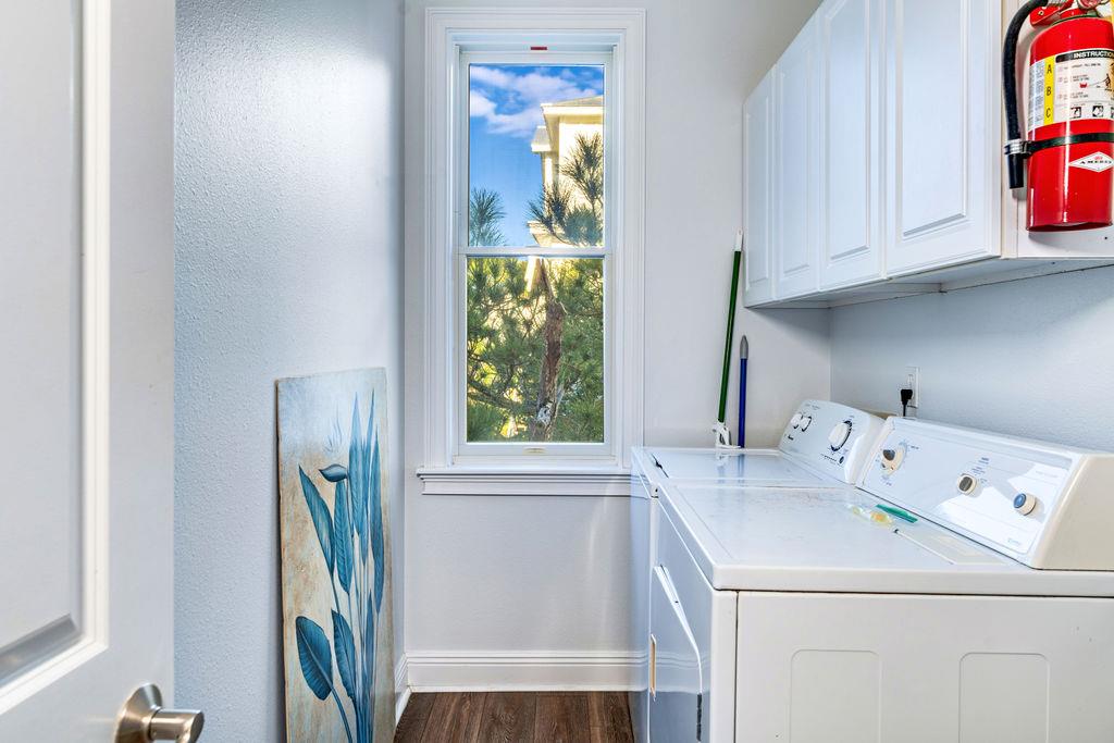 St. George Island, Florida 32328, United States, 5 Bedrooms Bedrooms, ,5 BathroomsBathrooms,Residential,Active,70481