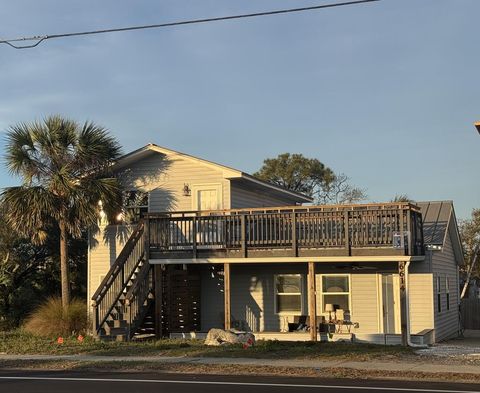 Photo of 6614 Hwy 98 W, Port Saint Joe, FL 32456 (MLS # 327790)