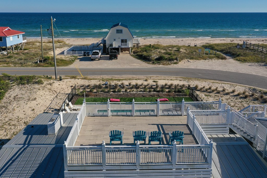 St. George Island, Florida, 32328, United States, 5 Bedrooms Bedrooms, ,4 BathroomsBathrooms,Residential,Active,2013134