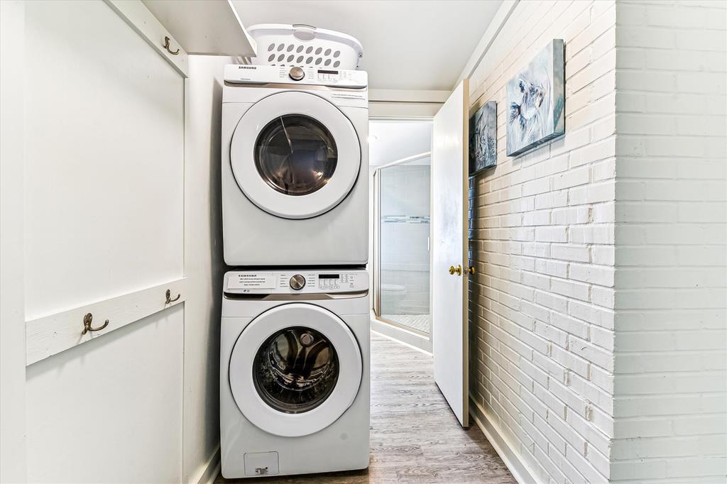 St. George Island, Florida, 32328, United States, 5 Bedrooms Bedrooms, ,4 BathroomsBathrooms,Residential,Active,2013134