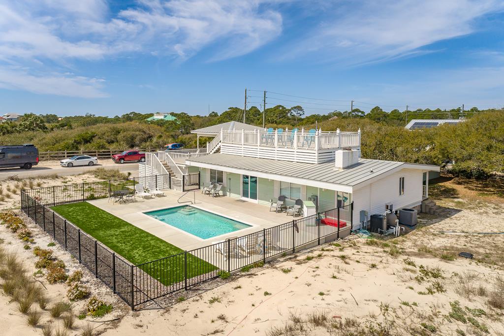 St. George Island, Florida, 32328, United States, 5 Bedrooms Bedrooms, ,4 BathroomsBathrooms,Residential,Active,2013134