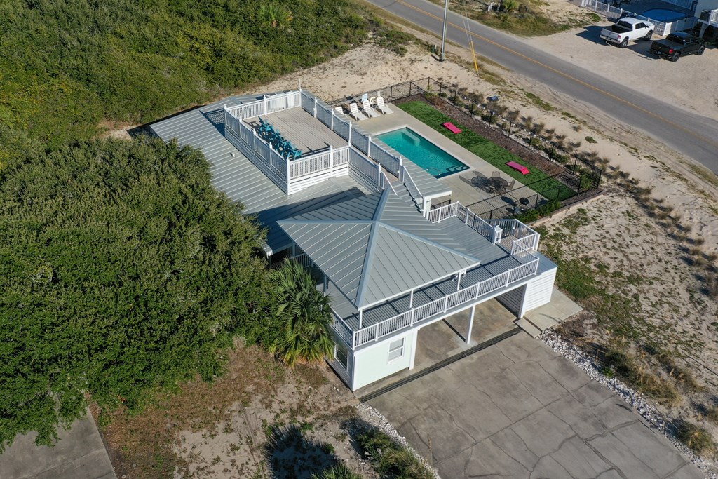 St. George Island, Florida, 32328, United States, 5 Bedrooms Bedrooms, ,4 BathroomsBathrooms,Residential,Active,2013134