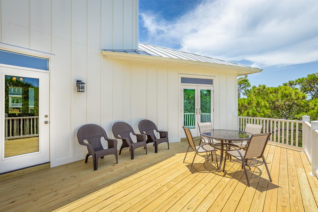 St. George Island, Florida, 32328, United States, 4 Bedrooms Bedrooms, ,5 BathroomsBathrooms,Residential,Active,1904200