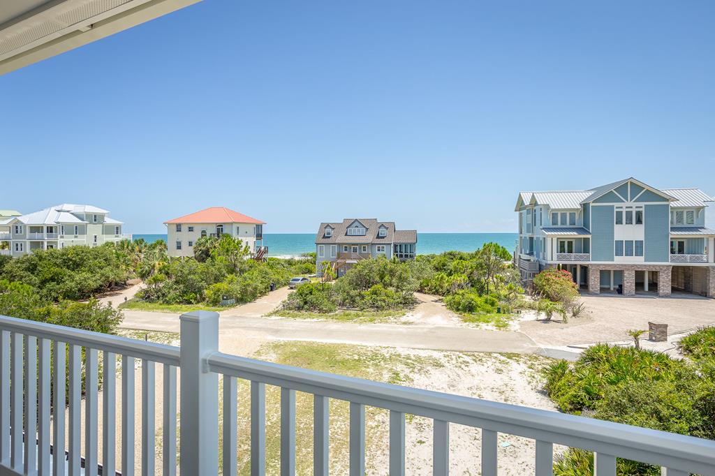 St. George Island, Florida, 32328, United States, 4 Bedrooms Bedrooms, ,5 BathroomsBathrooms,Residential,Active,1904200