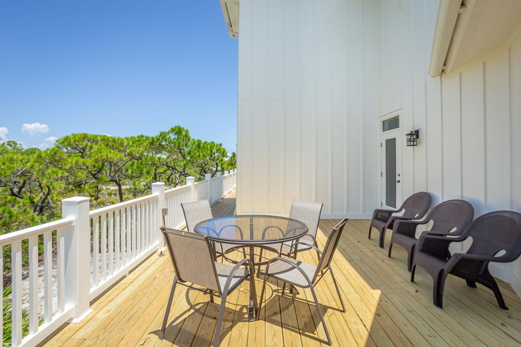 St. George Island, Florida, 32328, United States, 4 Bedrooms Bedrooms, ,5 BathroomsBathrooms,Residential,Active,1904200