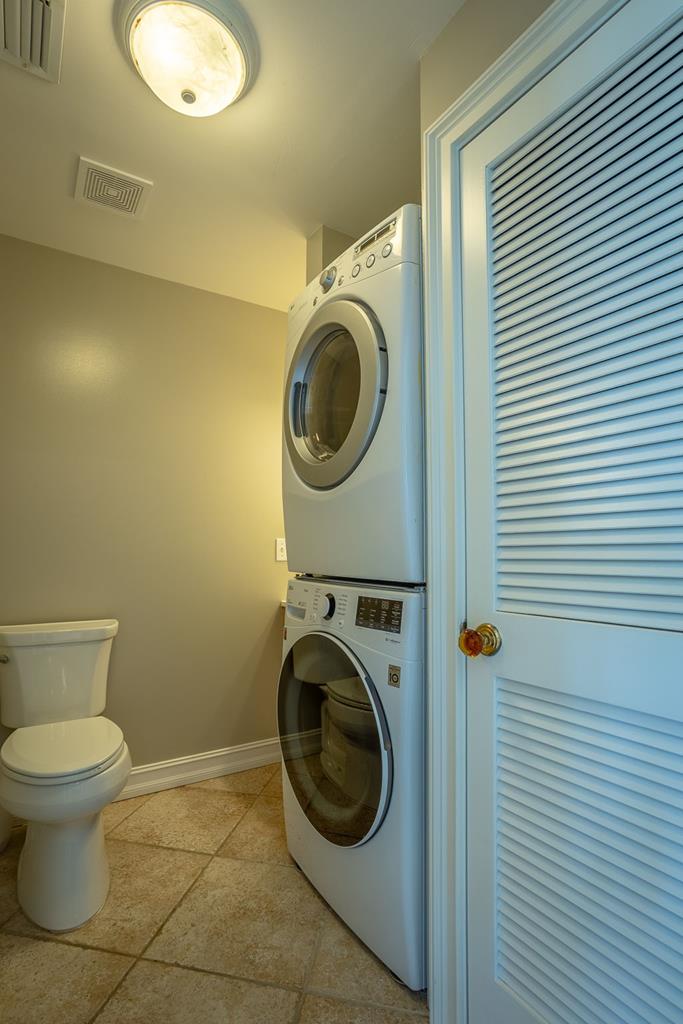 St. George Island, Florida, 32328, United States, 4 Bedrooms Bedrooms, ,5 BathroomsBathrooms,Residential,Active,1904200