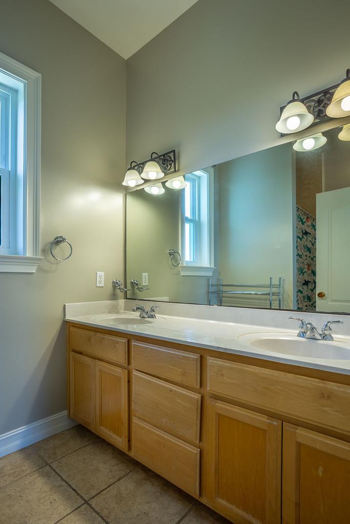 St. George Island, Florida, 32328, United States, 4 Bedrooms Bedrooms, ,5 BathroomsBathrooms,Residential,Active,1904200