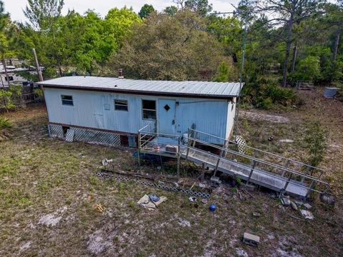 Photo of 119 Sanborn Rd, Carrabelle, FL 32322 (MLS # 327974)