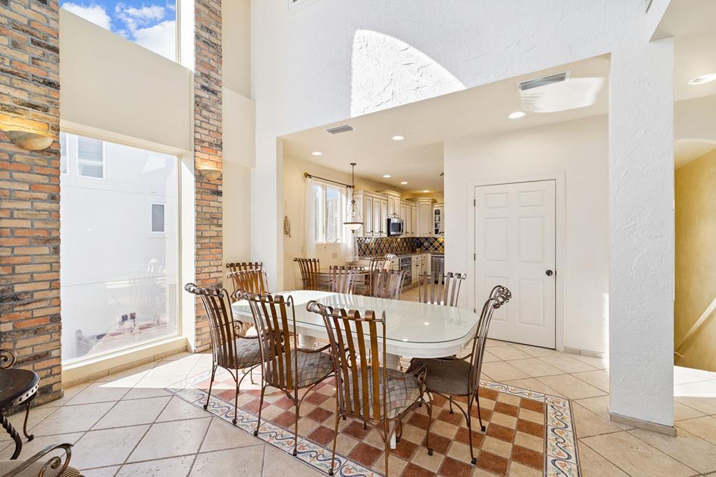 St. George Island, Florida, 32328, United States, 5 Bedrooms Bedrooms, ,6 BathroomsBathrooms,Residential,Active,1988915