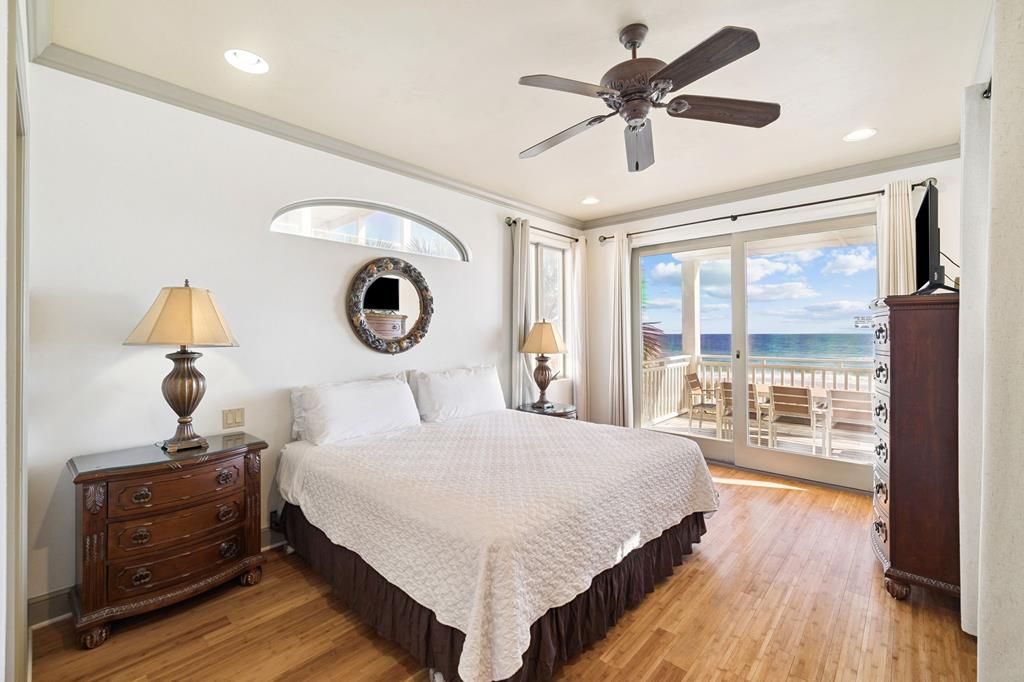 St. George Island, Florida, 32328, United States, 5 Bedrooms Bedrooms, ,6 BathroomsBathrooms,Residential,Active,1988915