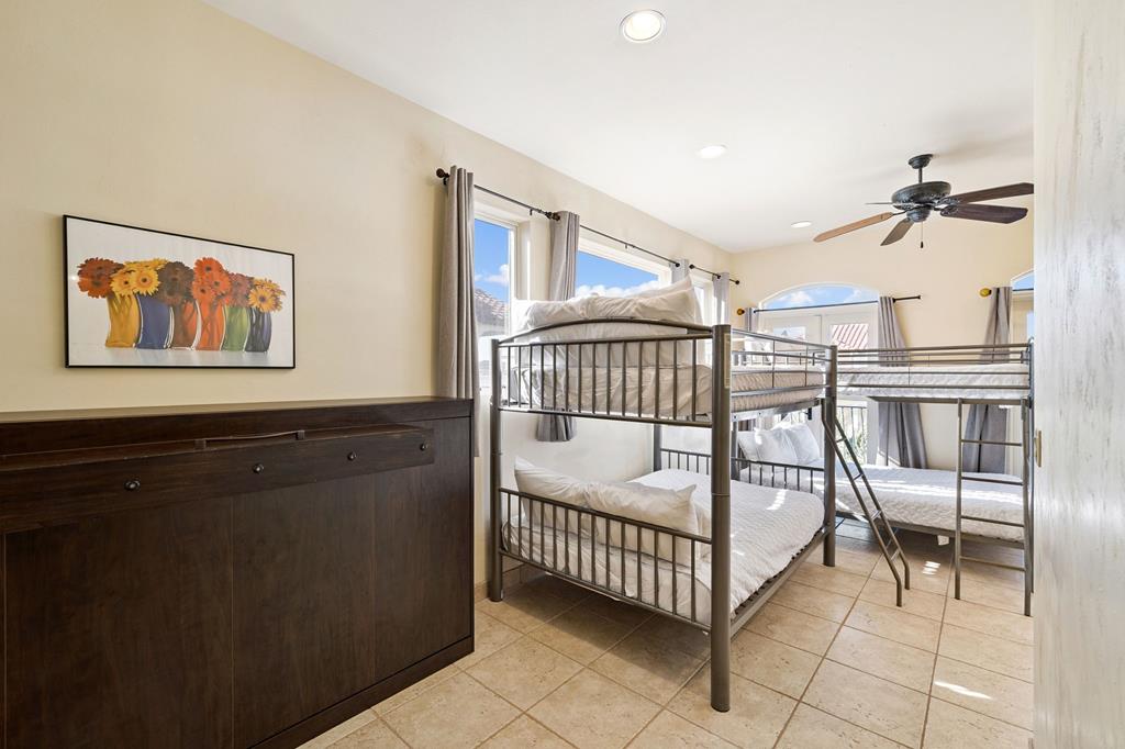 St. George Island, Florida, 32328, United States, 5 Bedrooms Bedrooms, ,6 BathroomsBathrooms,Residential,Active,1988915