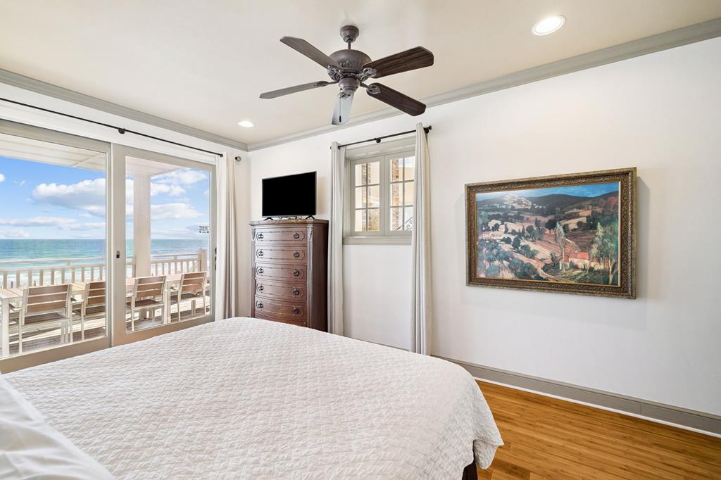 St. George Island, Florida, 32328, United States, 5 Bedrooms Bedrooms, ,6 BathroomsBathrooms,Residential,Active,1988915