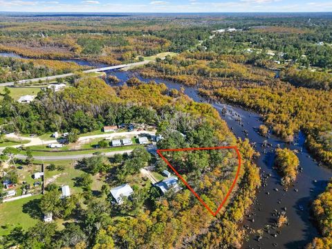 Photo of 587 Texas Dr, Wewahitchka, FL 32465 (MLS # 320750)