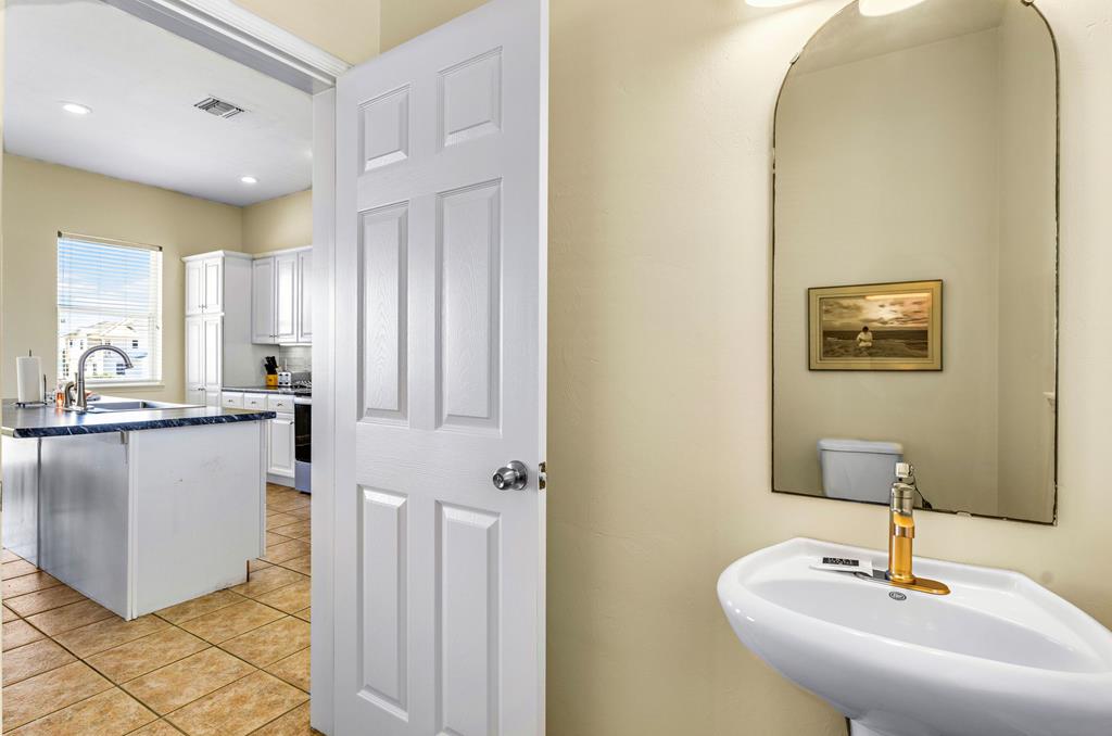 St. George Island, Florida, 32328, United States, 4 Bedrooms Bedrooms, ,5 BathroomsBathrooms,Residential,Active,1738546