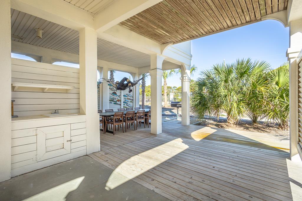 St. George Island, Florida, 32328, United States, 4 Bedrooms Bedrooms, ,5 BathroomsBathrooms,Residential,Active,1742159