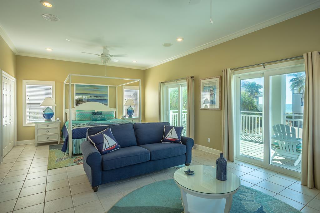 St. George Island, Florida, 32328, United States, 4 Bedrooms Bedrooms, ,5 BathroomsBathrooms,Residential,Active,1742159