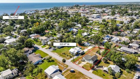 Photo of 525 8th St, Port Saint Joe, FL 32456 (MLS # 323837)