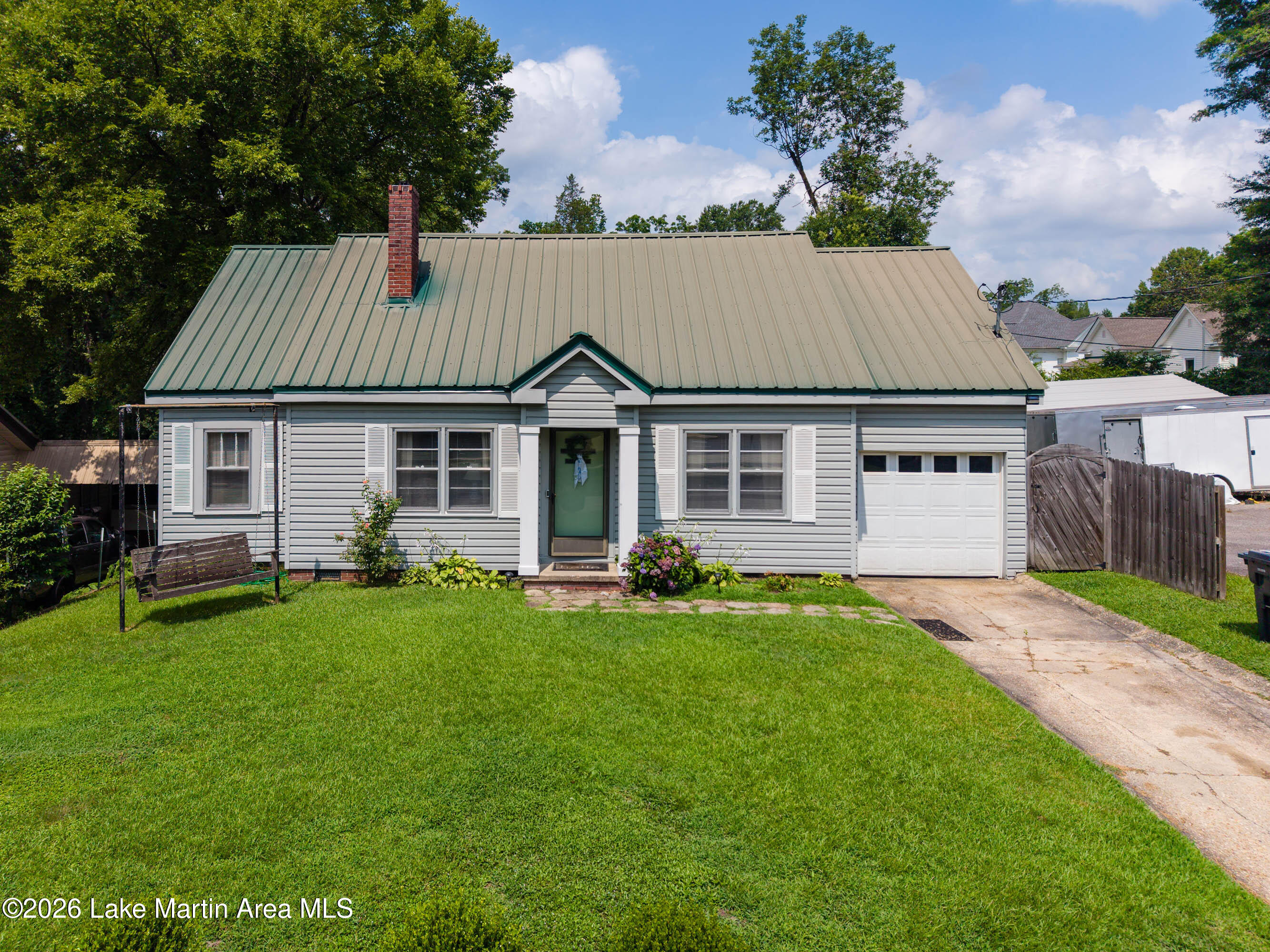 Photo 1 of 62 — 455 N Central Ave, Alexander City, AL 35010
