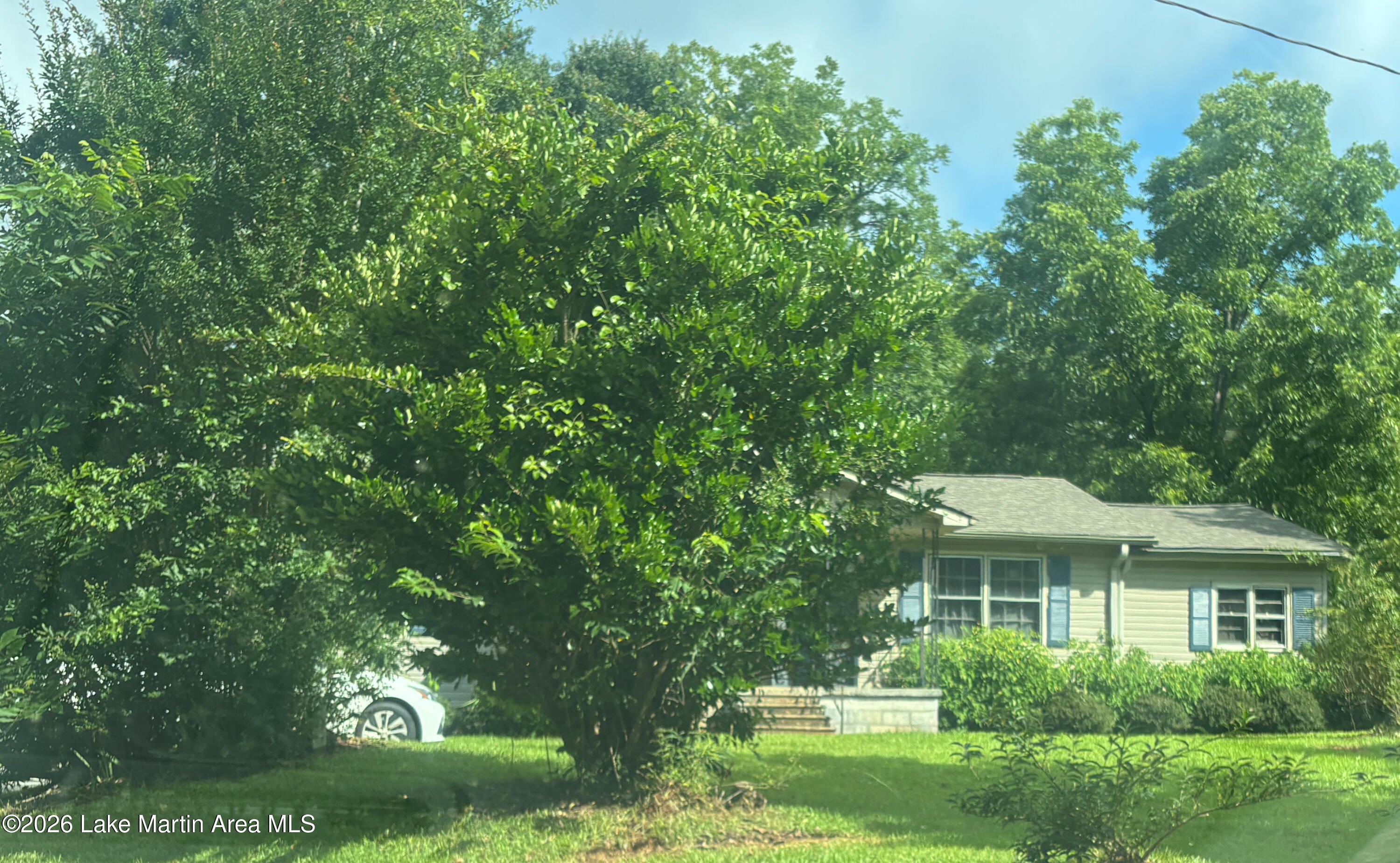 48 6th Ave - Photo 2