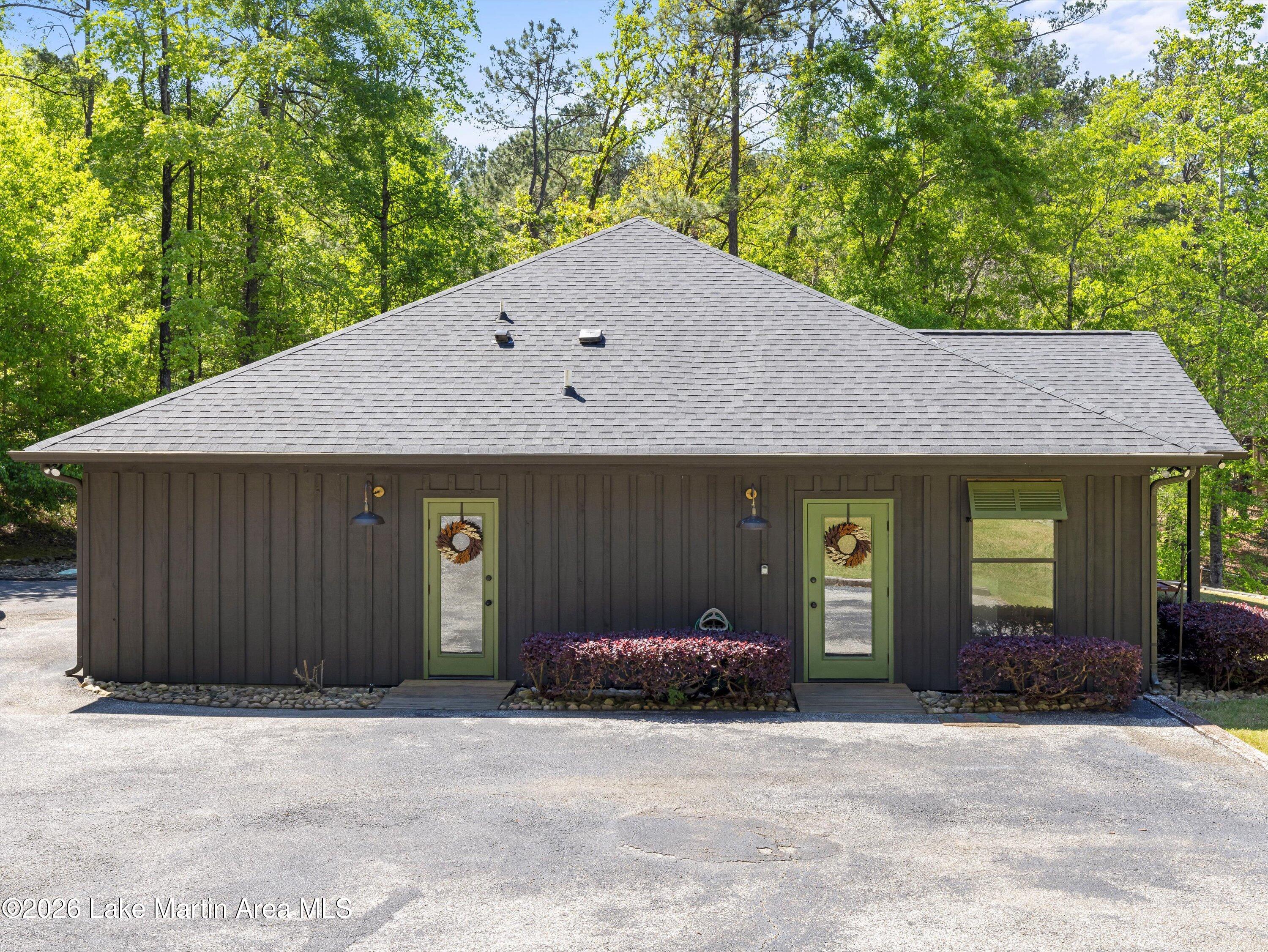 43 Crows Nest, Dadeville, AL, 36853, USA, 4 Bedrooms Bedrooms, ,3 BathroomsBathrooms,Residential,Active,43 Crows Nest,26-683