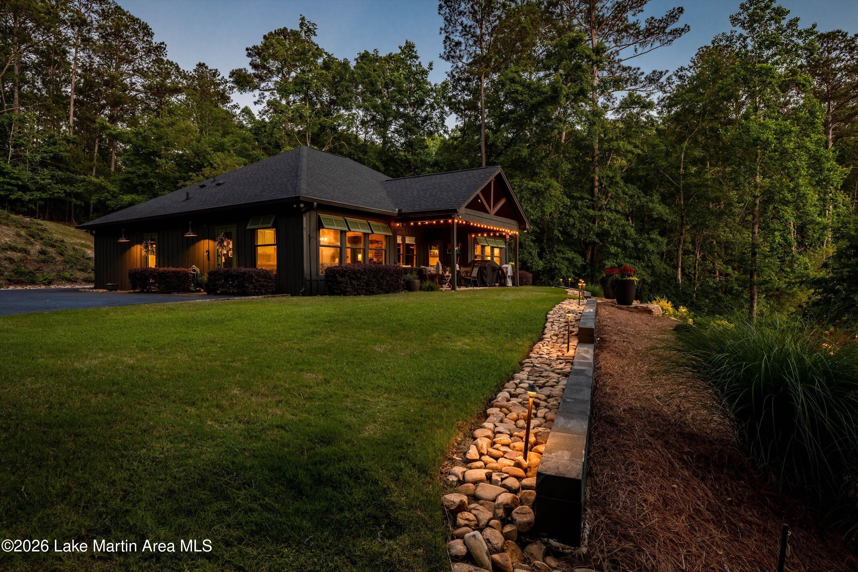 43 Crows Nest, Dadeville, AL, 36853, USA, 4 Bedrooms Bedrooms, ,3 BathroomsBathrooms,Residential,Active,43 Crows Nest,26-683
