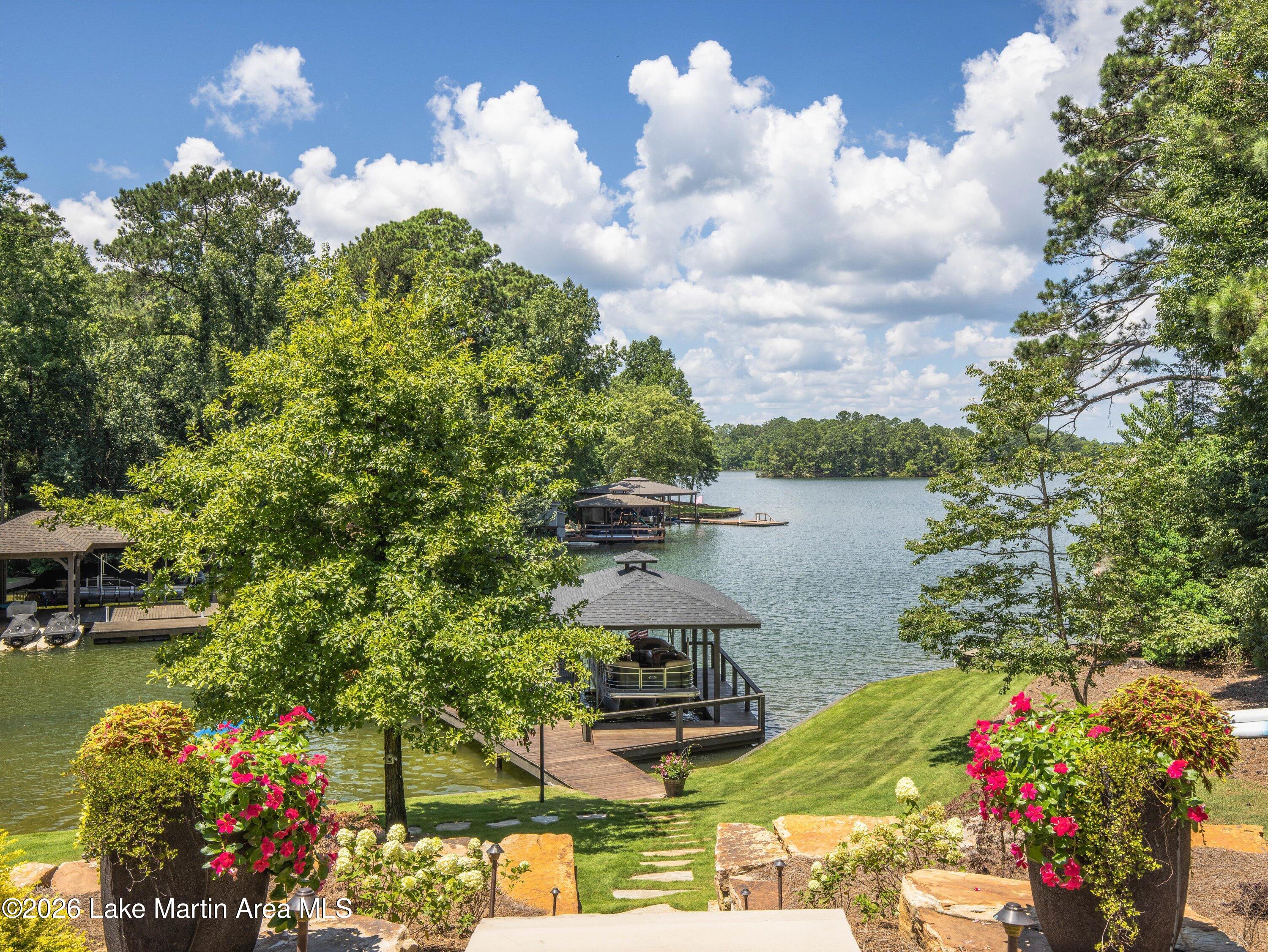43 Crows Nest, Dadeville, AL, 36853, USA, 4 Bedrooms Bedrooms, ,3 BathroomsBathrooms,Residential,Active,43 Crows Nest,26-683
