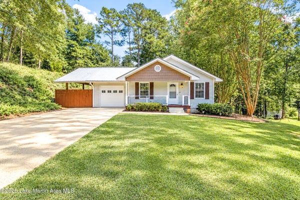 140 ROBINHOOD DR, ALEXANDER CITY, AL 35010 - Image a9bd6da5be7caee13b217312899f3c5b/2398756437