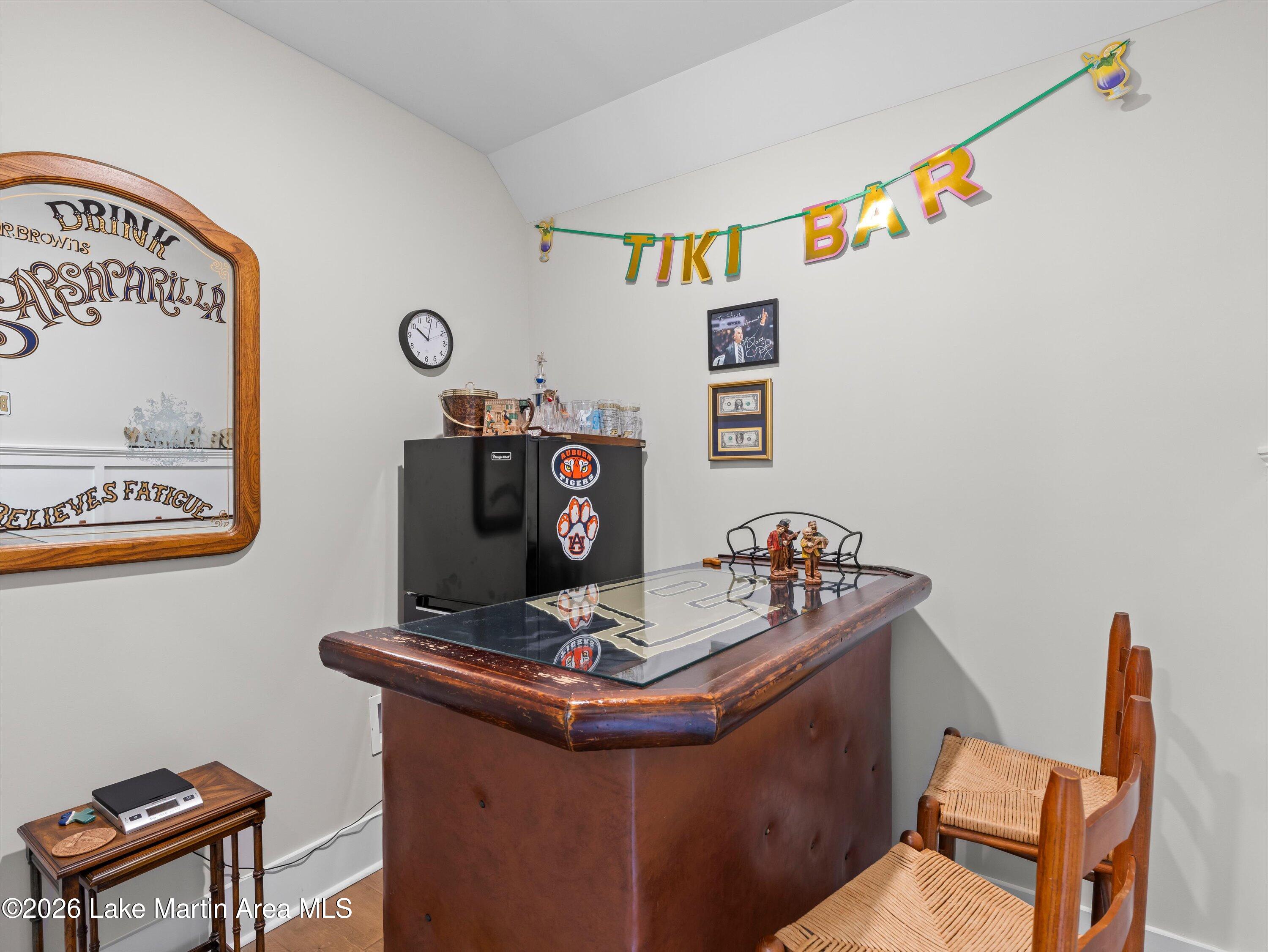 92 Old Jay Rd, Eclectic, AL, 36024, USA, 3 Bedrooms Bedrooms, ,4 BathroomsBathrooms,Residential,Active,92 Old Jay Rd,26-550