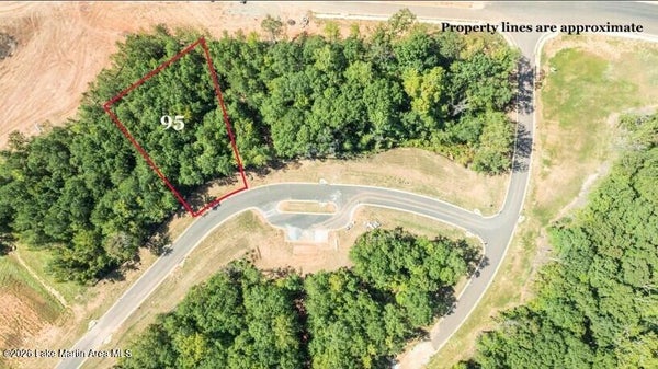 ADDRESS PRIVATE, AUBURN, AL  - Image eebc823a22d946953a3f45c28fbbdaa2/2868978324