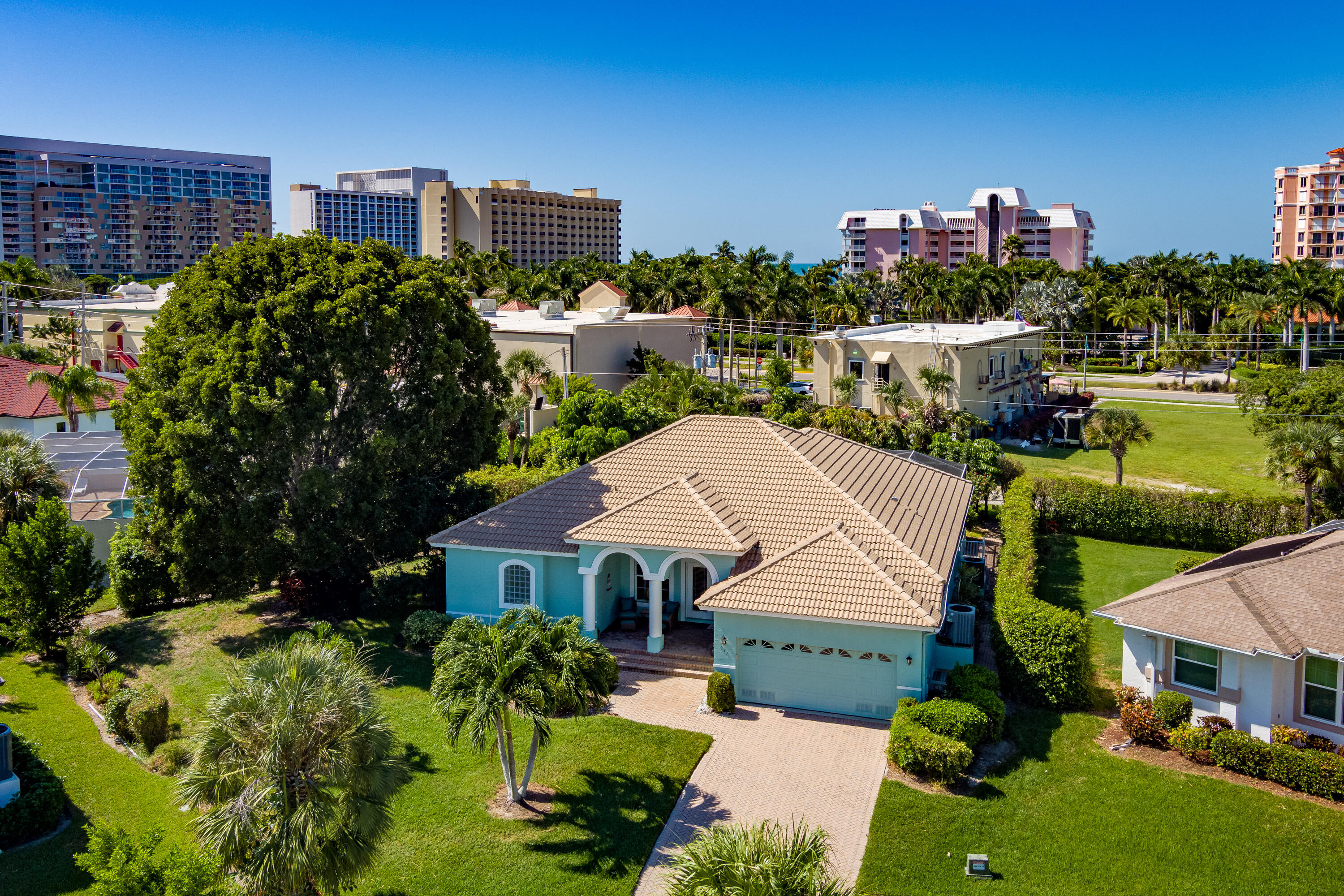 Marco Island, Florida, 34145, United States, 3 Bedrooms Bedrooms, ,2 BathroomsBathrooms,Residential,Active,1987468