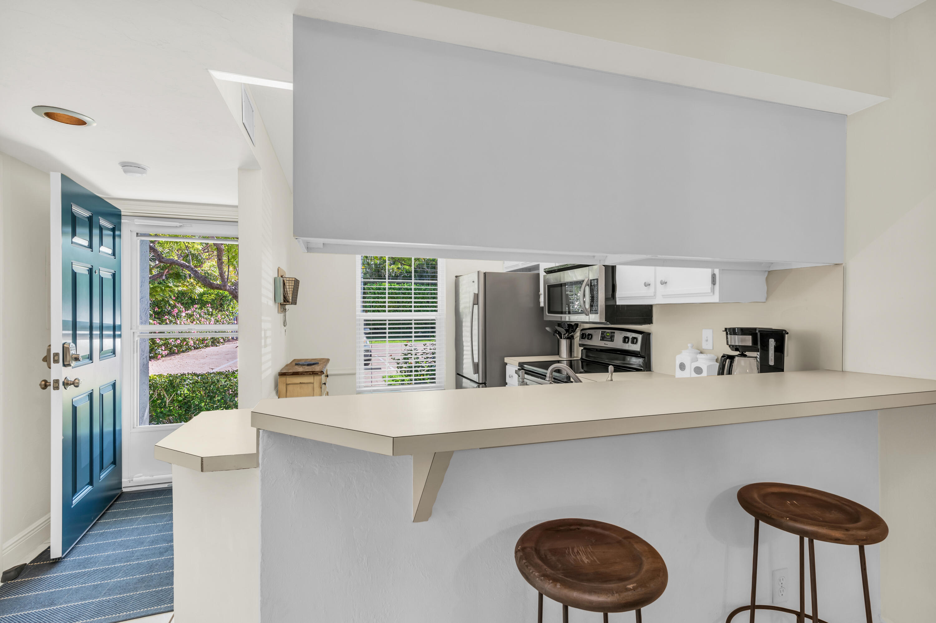 Marco Island, Florida 34145, United States, 2 Bedrooms Bedrooms, ,2 BathroomsBathrooms,Residential,Active,97302