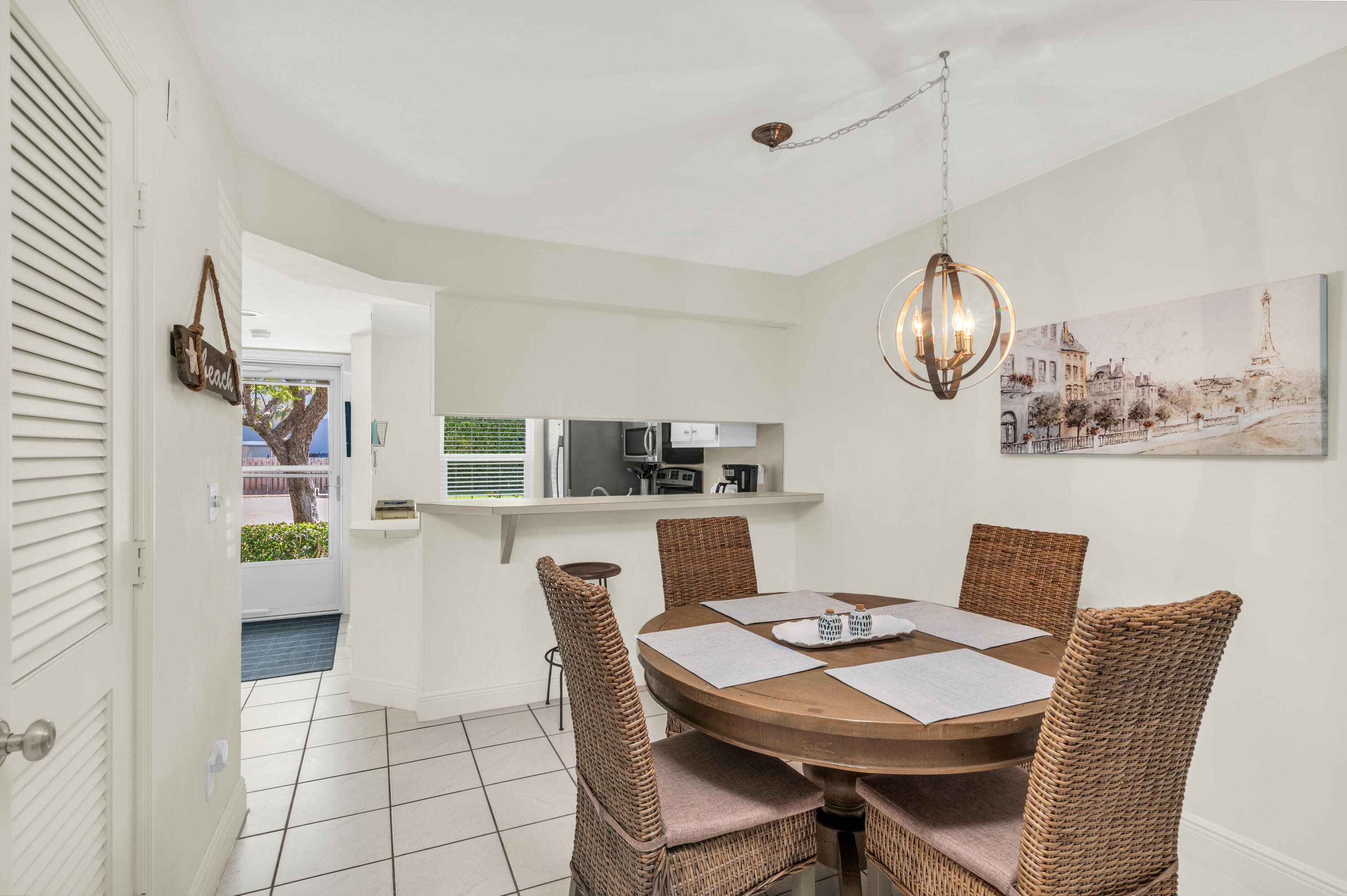 Marco Island, Florida 34145, United States, 2 Bedrooms Bedrooms, ,2 BathroomsBathrooms,Residential,Active,97302