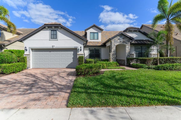 7072 LIVE OAK DR, NAPLES, FL 34114 - Image 20a090cf5ece78eb7f11b1fe6f7b2a96/771816797