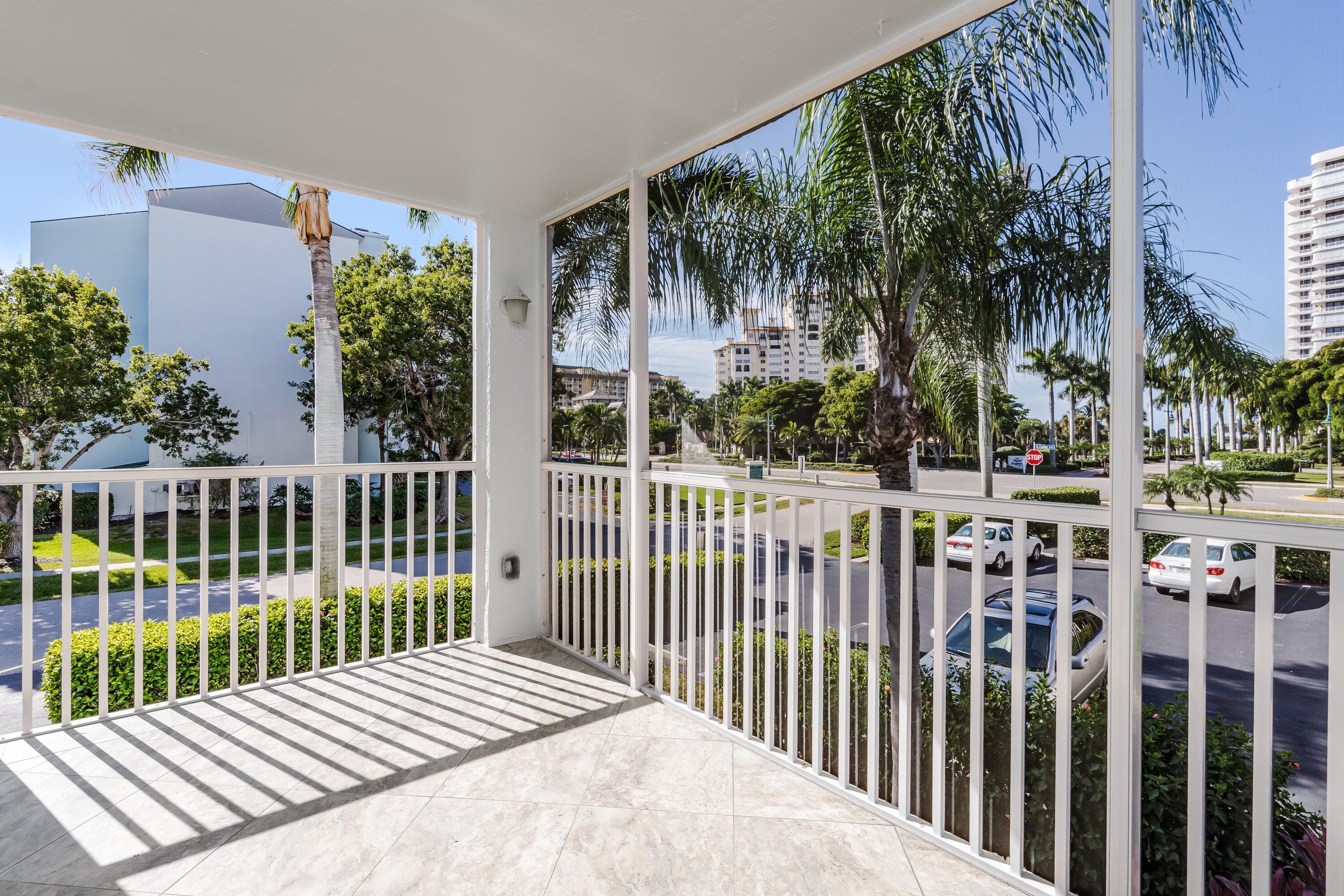 Marco Island, Florida 34145, United States, 2 Bedrooms Bedrooms, ,2 BathroomsBathrooms,Residential,Active,242974