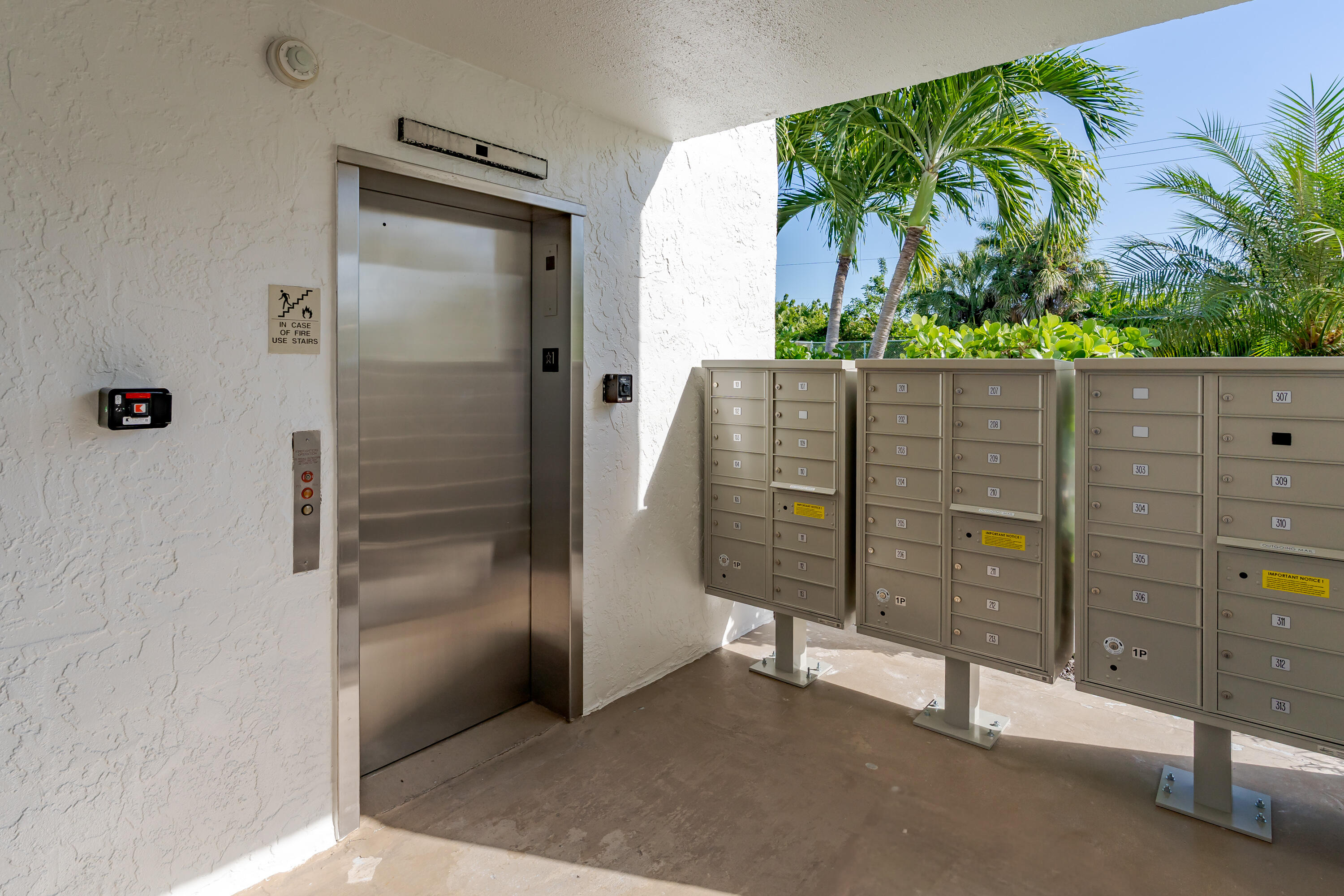 Marco Island, Florida 34145, United States, 2 Bedrooms Bedrooms, ,2 BathroomsBathrooms,Residential,Active,242974