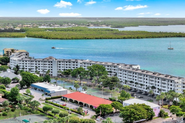 1085 BALD EAGLE DR UNIT C303, MARCO ISLAND, FL 34145 - Image 2df2c15ab41b76b183f55618980dbfd5/1541922523