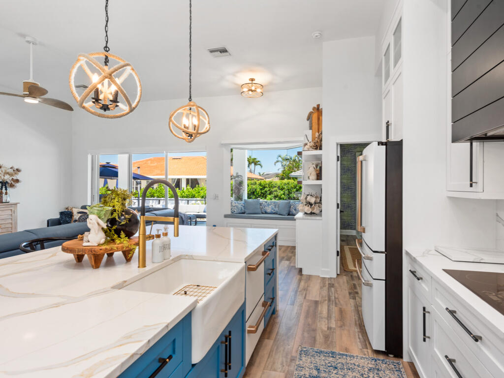 Marco Island, Florida, 34145, United States, 3 Bedrooms Bedrooms, ,3 BathroomsBathrooms,Residential,Active,2024822