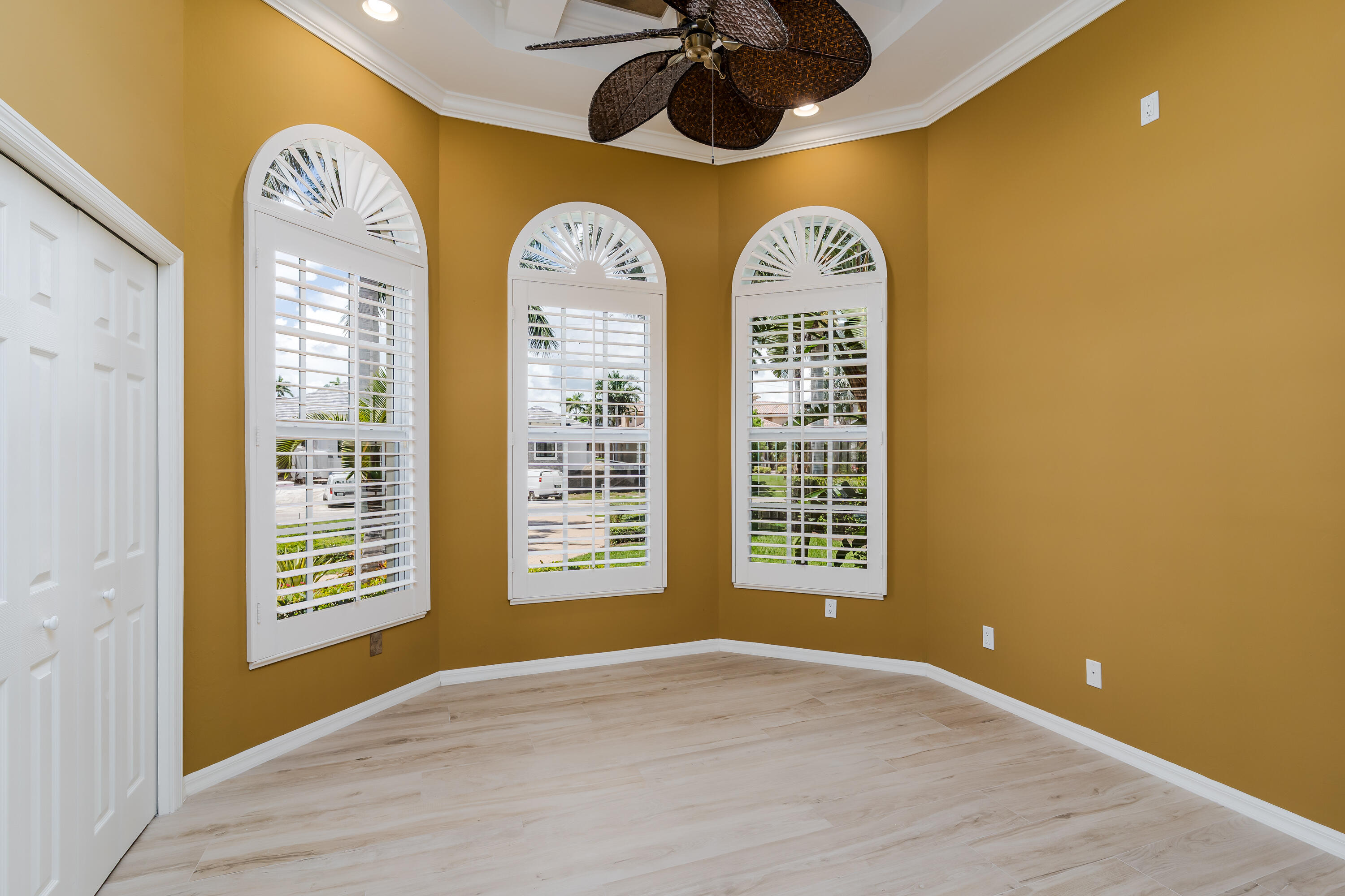 Marco Island, Florida 34145, United States, 4 Bedrooms Bedrooms, ,3 BathroomsBathrooms,Residential,Active,251445