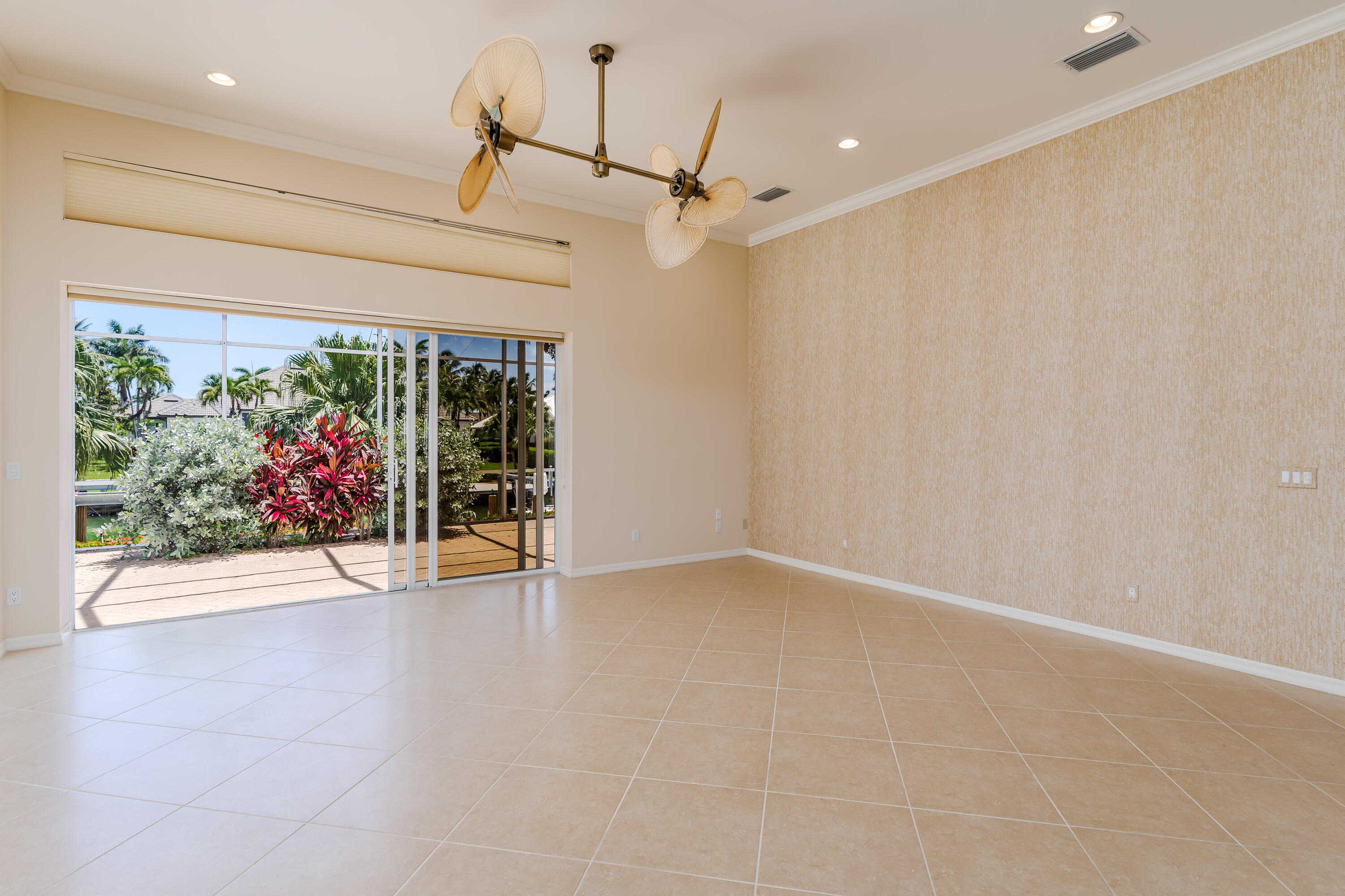 Marco Island, Florida 34145, United States, 4 Bedrooms Bedrooms, ,3 BathroomsBathrooms,Residential,Active,251445