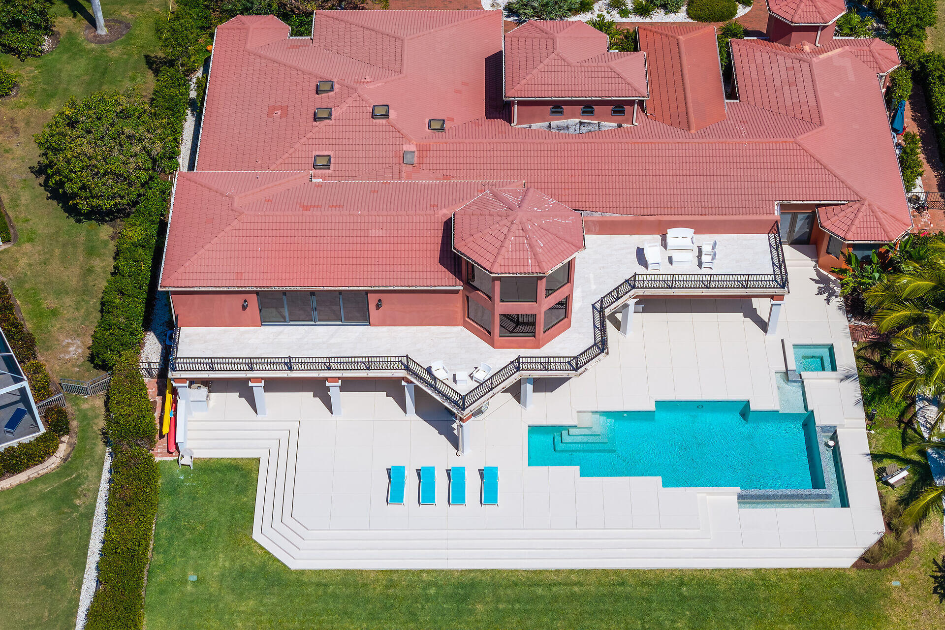 Marco Island, Florida, 34145, United States, 4 Bedrooms Bedrooms, ,4 BathroomsBathrooms,Residential,Active,1965951