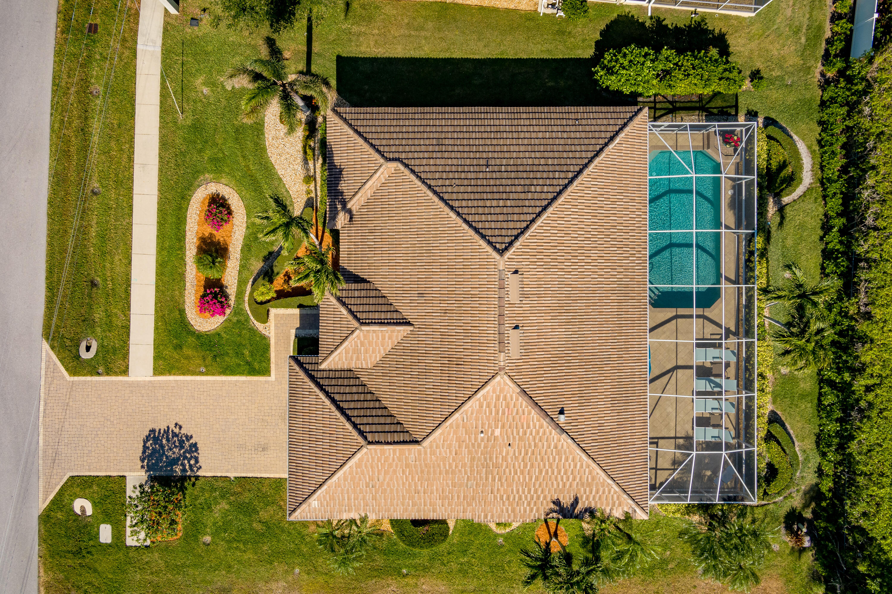 Marco Island, Florida, 34145, United States, 3 Bedrooms Bedrooms, ,3 BathroomsBathrooms,Residential,Active,1953927