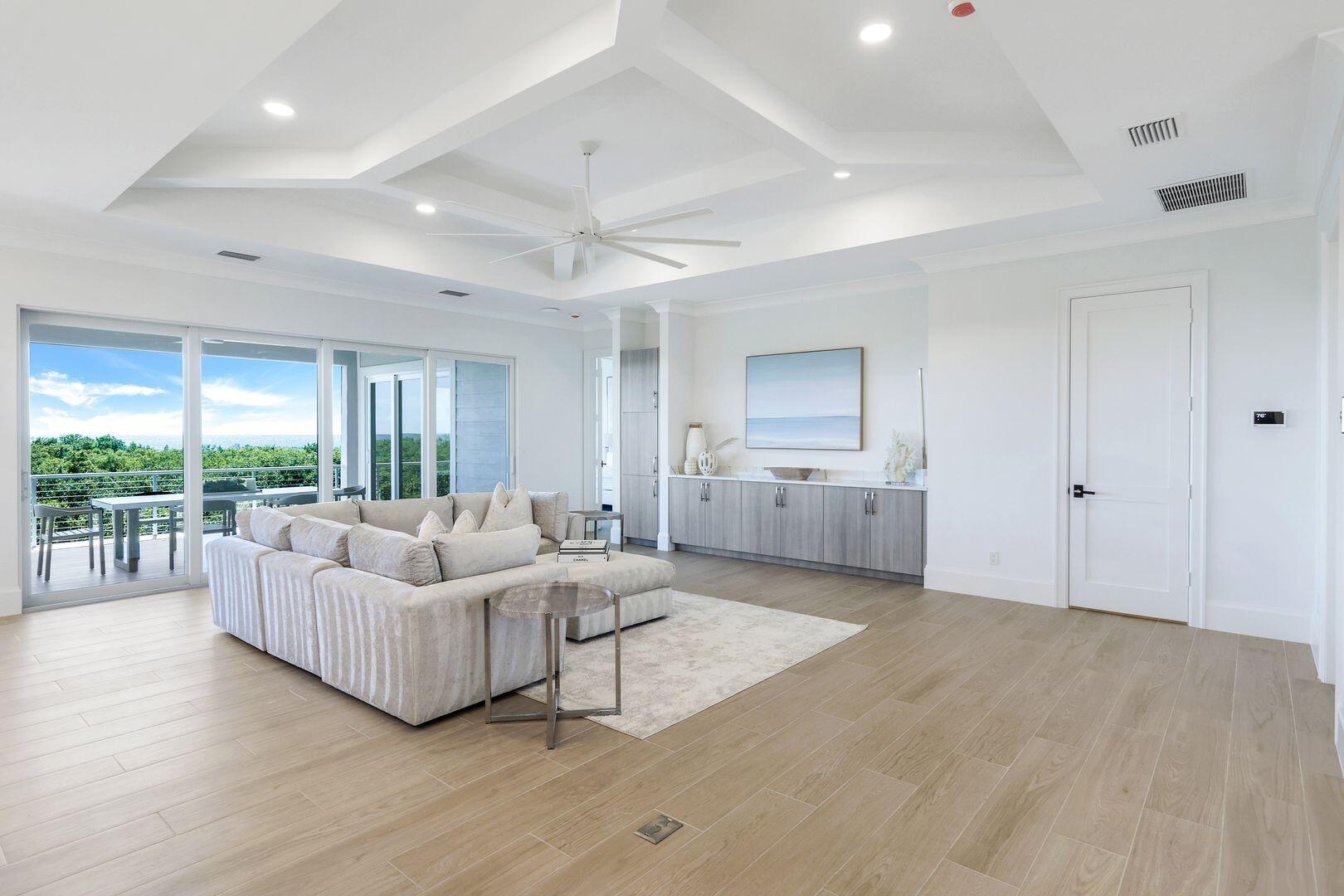 Marco Island, Florida, 34145, United States, 5 Bedrooms Bedrooms, ,4 BathroomsBathrooms,Residential,Active,2006840