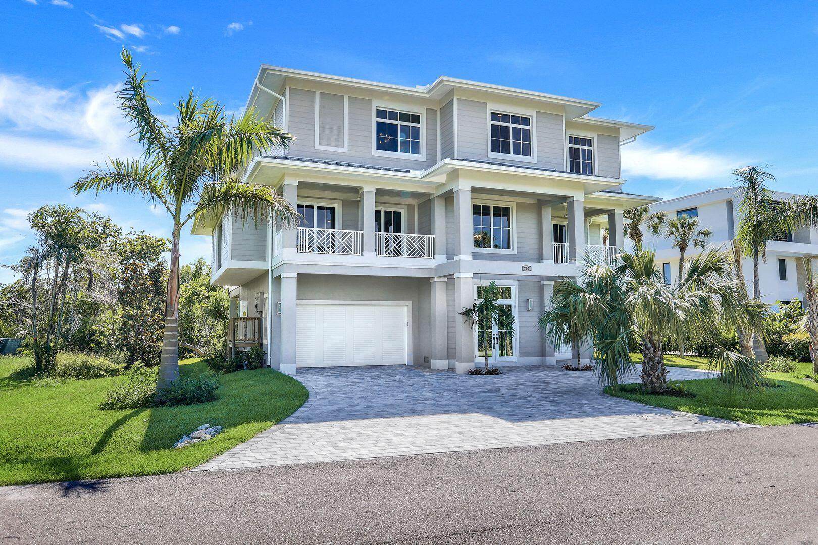 Marco Island, Florida, 34145, United States, 5 Bedrooms Bedrooms, ,4 BathroomsBathrooms,Residential,Active,2006840
